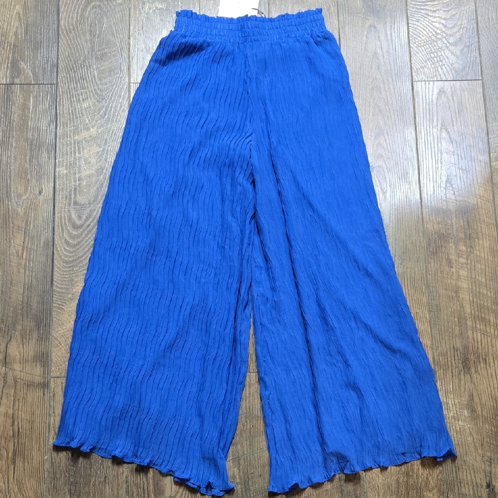 Promesa Vibrant Blue Flowy Pants. NWT
